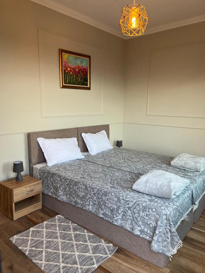 Elegant And Cozy Room Araks Kostinbrod Bagian luar foto